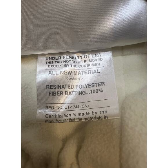 JJ Cole Collections Car Seat Cover Beige Quilted Great Condition - Picture 7 of 8